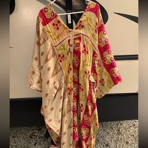 ⚡️⚡️⚡️Kantha Bae Moondance Muu . Brand New